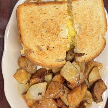 Be Wiched - Breakfast & Brunch Near Me - Martinsville, Virginia