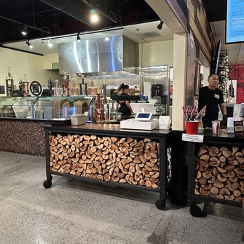 Hickory & Spice - Inside - Barbeque Near Me - Orange, California Hickory & Spice - Inside - Barbeque Near Me - Orange, California