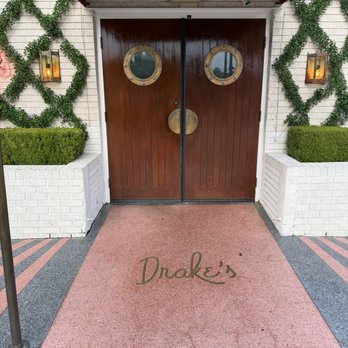 Drake's - Entrance - New American Near Me - Dallas, Texas Drake's - Entrance - New American Near Me - Dallas, Texas