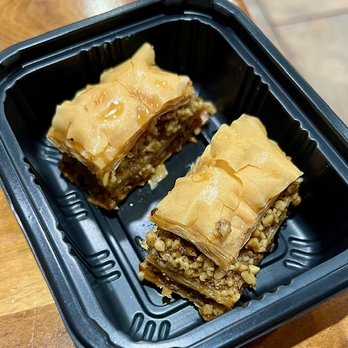 Cafe Du Liban - Baklava - Middle Eastern Near Me - Tarzana, California