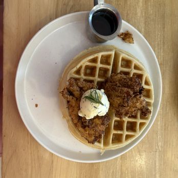 Farmacy - Chicken and waffles (regular) - Southern Near Me - Knoxville, Tennessee Farmacy - Chicken and waffles (regular) - Southern Near Me - Knoxville, Tennessee