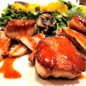 Linwoods - Caramelized Sea Scallops & Grilled Duck Salad with Oranges, Hazelnuts, Baby Greens, Citrus Vinaigrette - New American Near Me - Owings Mills, Maryland Linwoods - Caramelized Sea Scallops & Grilled Duck Salad with Oranges, Hazelnuts, Baby Greens, Citrus Vinaigrette - New American Near Me - Owings Mills, Maryland
