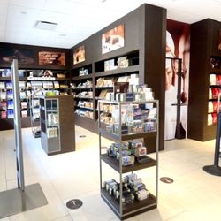 Lindt Chocolate Store - Inside