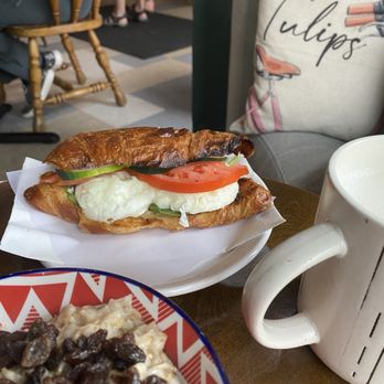 Seaside Coffee House - Veggie express sandwich and huge bowl of oatmeal - Coffee & Tea Near Me - Seaside, Oregon Seaside Coffee House - Veggie express sandwich and huge bowl of oatmeal - Coffee & Tea Near Me - Seaside, Oregon