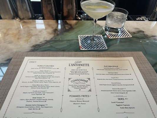 Resto L'Antoinette French American Bistro by null