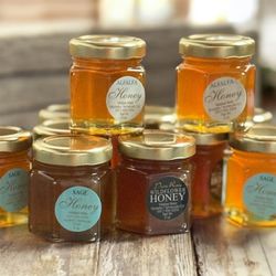 Meljess Bees - 2 oz honey jars