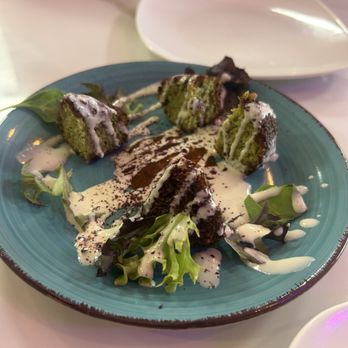 Dvine Mediterranean Experience - Long Beach - Split felafel - Mediterranean Near Me - Long Beach, California Dvine Mediterranean Experience - Long Beach - Split felafel - Mediterranean Near Me - Long Beach, California