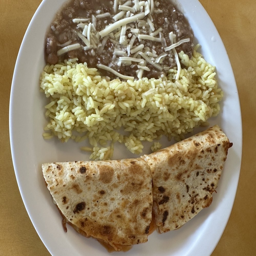Clemente Seafood - Shrimp quesadilla - Seafood Near Me - Santa Ana, California Clemente Seafood - Shrimp quesadilla - Seafood Near Me - Santa Ana, California