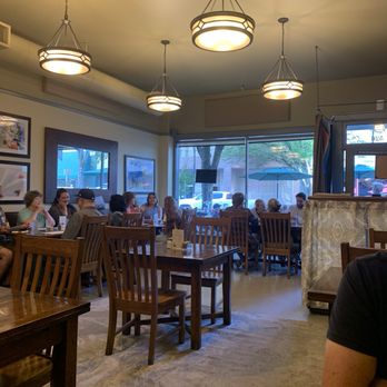 Crescent Cafe - Crescent Cafe inside - Coffee & Tea Near Me - McMinnville, Oregon