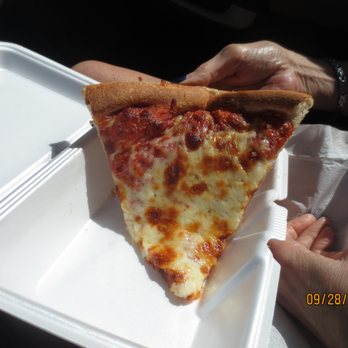 Maria's Pizza - Pizza Near Me - Colchester, Connecticut