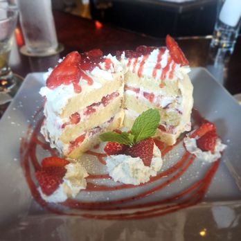 Luxe Restaurant & Martini Bar - Strawberry shortcake - Cocktail Bars Near Me - Dana Point, California Luxe Restaurant & Martini Bar - Strawberry shortcake - Cocktail Bars Near Me - Dana Point, California