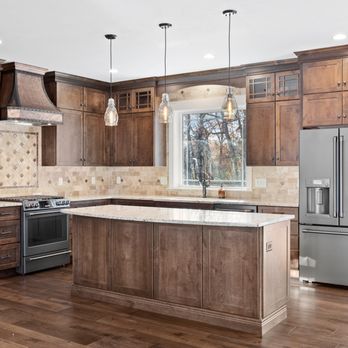 Century Carpet & Creative Floors - Granite countertops, custom backsplash, wide hardwood floors - Carpeting Near Me - Ayer, Massachusetts Century Carpet & Creative Floors - Granite countertops, custom backsplash, wide hardwood floors - Carpeting Near Me - Ayer, Massachusetts
