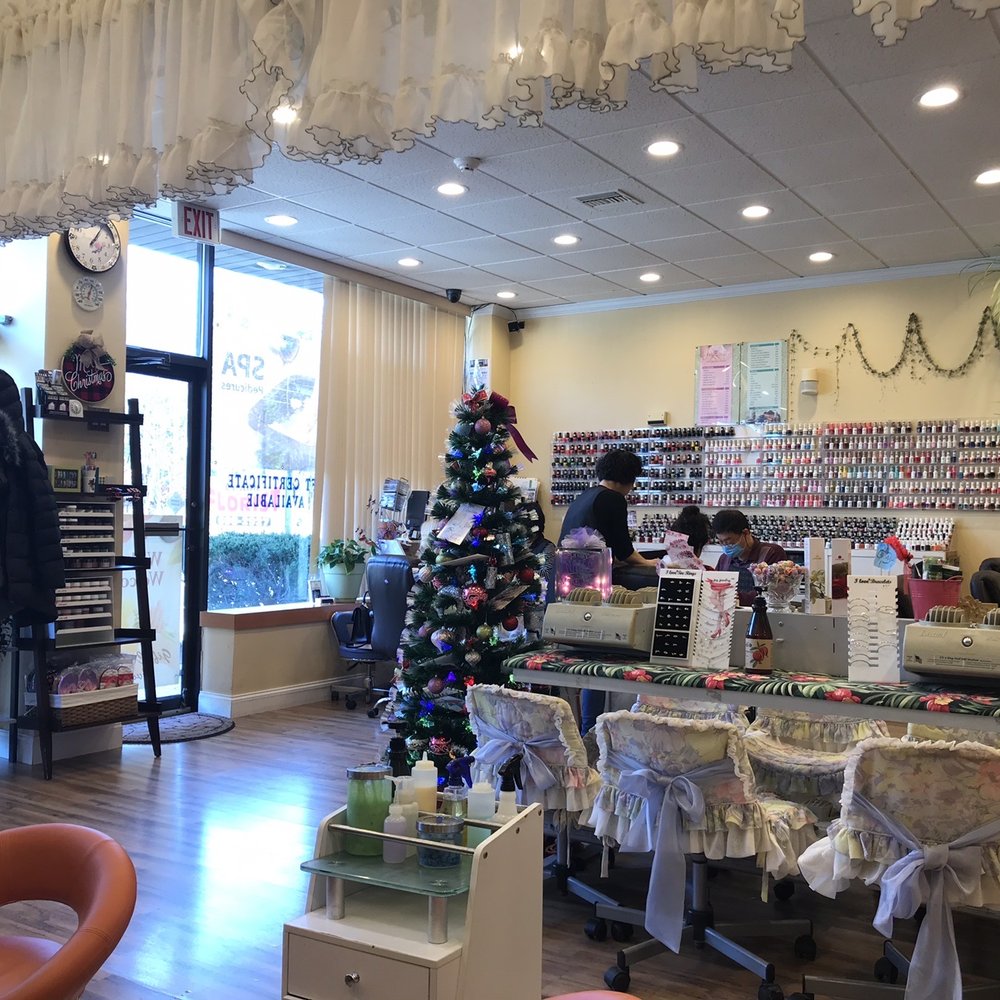 Healing Nails - Beautiful, clean salon! - Nail Salons Near Me - Coram, New York Healing Nails - Beautiful, clean salon! - Nail Salons Near Me - Coram, New York