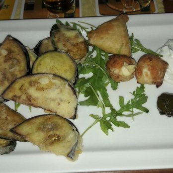 Restaurant Poseidon - Warme Vorspeisenplatte - Greek Near Me - Klosterneuburg, 3 Restaurant Poseidon - Warme Vorspeisenplatte - Greek Near Me - Klosterneuburg, 3