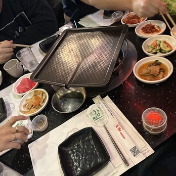 Ssam Tong - Haemul Pajeon Cheese Dduk Pokki Mul Nangmyun Bulgogi Jeongol Unmarinated Prime Beef Combo Sam Gyup Sal Thick Cut Pork Belly - Korean Near Me - Flushing, New York