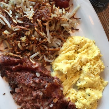 Rise n Dine - Yummy Corned beef hash! - American Near Me - Wheeling, Illinois Rise n Dine - Yummy Corned beef hash! - American Near Me - Wheeling, Illinois