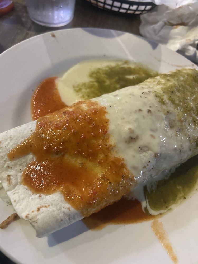 Mi Pueblo 8 — Mexican restaurant in Batesville