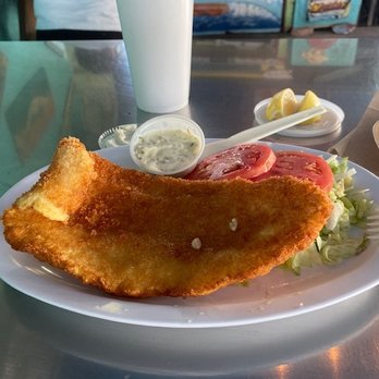Dune Dog Cafe - Awesome Fish Sandwich - American Near Me - Jupiter, Florida
