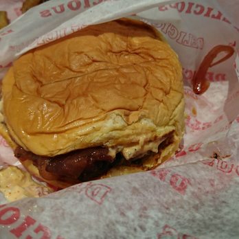 Good Stuff Eatery - Prez Obama Burger - Burgers Near Me - Arlington, Virginia Good Stuff Eatery - Prez Obama Burger - Burgers Near Me - Arlington, Virginia