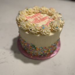 Birthday Cake Cupcake