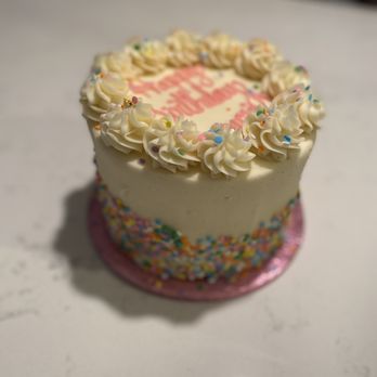 The Flying Cupcake - Birthday Cake - Vanilla Frosting/Red Velvet - Bakeries Near Me - Carmel, Indiana The Flying Cupcake - Birthday Cake - Vanilla Frosting/Red Velvet - Bakeries Near Me - Carmel, Indiana