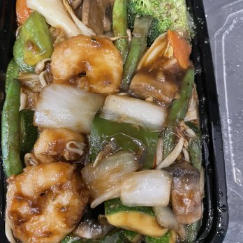 Let's Eat - Shrimp with Fresh Vegetables...sooo delicious!!! - Asian Fusion Near Me - Naples, Florida