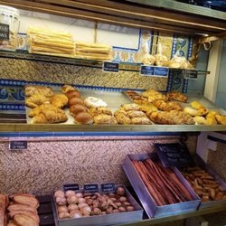 Forn J. Montserrat - Delicious scratch-made bread