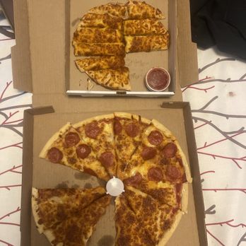 Tossers Pizza & Beer - Large Pizza and Cheesy Bread - Pizza Near Me - Cody, Wyoming Tossers Pizza & Beer - Large Pizza and Cheesy Bread - Pizza Near Me - Cody, Wyoming