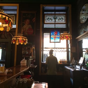 Spaghetti Works - Bar area - Italian Near Me - Omaha, Nebraska Spaghetti Works - Bar area - Italian Near Me - Omaha, Nebraska