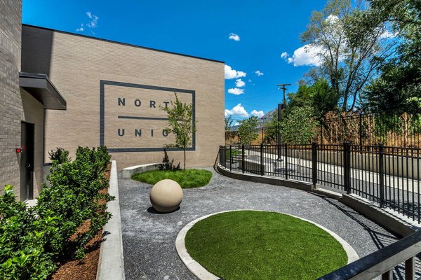 North Union Apartments by null