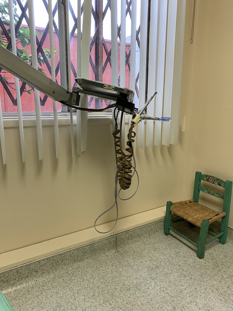 BROWN DAVID J DDS 26 Reviews 7119 W Manchester Ave, Los Angeles, CA