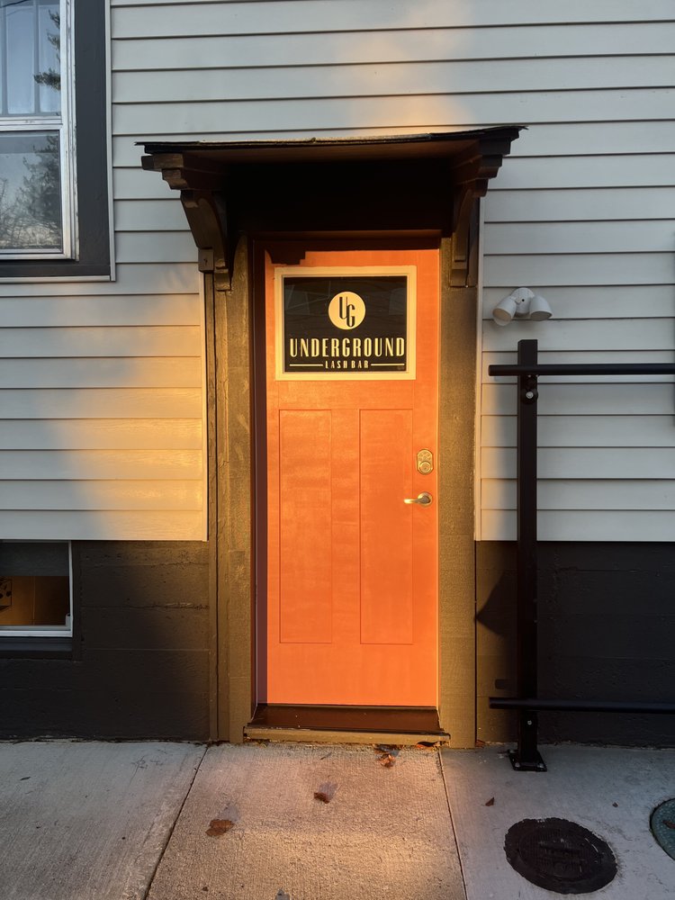 UNDERGROUND LASH BAR Updated September 2024 Request an Appointment