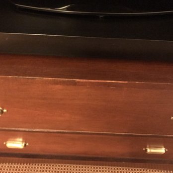 Four Points by Sheraton Norwood - Old sticky tv stand/dresser - Hotels Near Me - Norwood, Massachusetts Four Points by Sheraton Norwood - Old sticky tv stand/dresser - Hotels Near Me - Norwood, Massachusetts