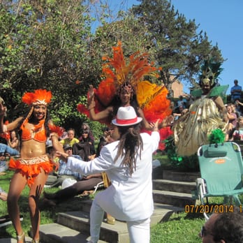 Fowler Museum - Summer Concerts on the Green: Bola da Vez and Samba N' Motion - Museums Near Me - Los Angeles, California