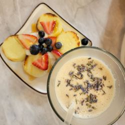 Syrniki and lavender raf