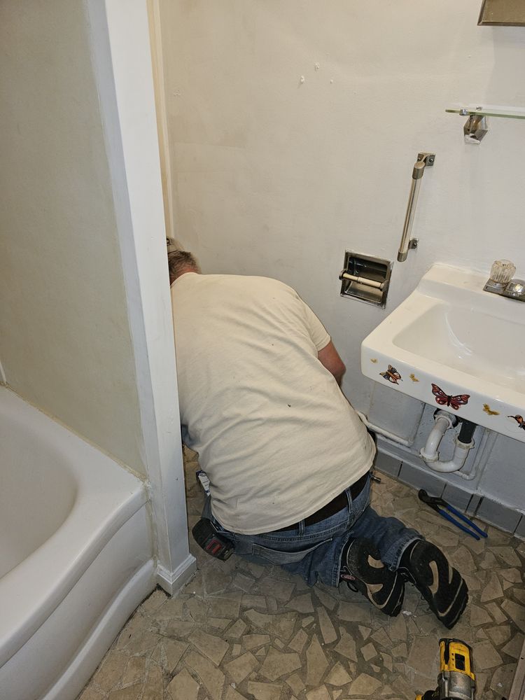 Slide of G & M Plumbing