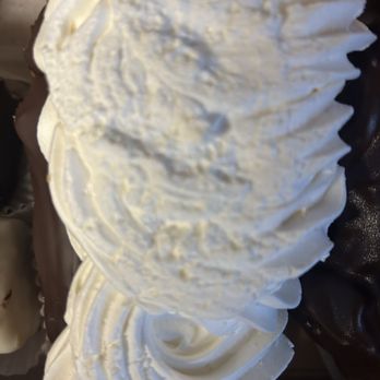 Dawns Ny Bakery - Bakeries Near Me - Phoenix, Arizona