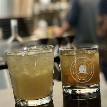 Wild Blue Yonder Brewing - The Bee's Knees and Old Fashioned - Brewpubs Near Me - Castle Rock, Colorado Wild Blue Yonder Brewing - The Bee's Knees and Old Fashioned - Brewpubs Near Me - Castle Rock, Colorado
