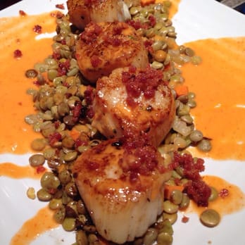 Skyline Cafe - This is how the Seared Scallops USED to look (circa July 2014) - New American Near Me - Carlsbad, California Skyline Cafe - This is how the Seared Scallops USED to look (circa July 2014) - New American Near Me - Carlsbad, California