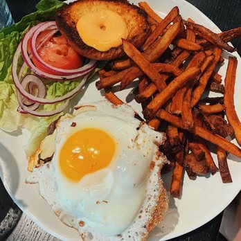 Emerson's Ale House - El fuego Burger - Bars Near Me - Mount Prospect, Illinois