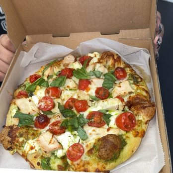 Pizza Cousins - The chicken pesto pizza - Pizza Near Me - Granada Hills, California Pizza Cousins - The chicken pesto pizza - Pizza Near Me - Granada Hills, California