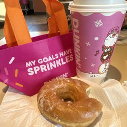 Dunkin' - Free donut and adorable mini tote