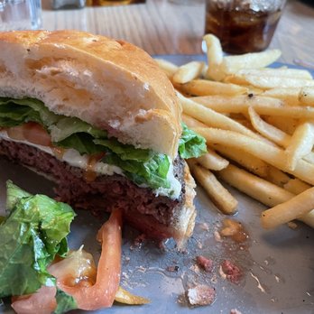 Seasons Restaurant - Cheeseburger and fries - New American Near Me - Manchester Center, Vermont Seasons Restaurant - Cheeseburger and fries - New American Near Me - Manchester Center, Vermont