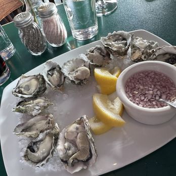 Place Pigalle - French Near Me - Seattle, Washington Place Pigalle - French Near Me - Seattle, Washington