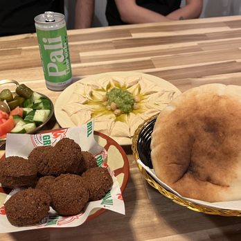 Pali Grill - Falafel and hummus - Mediterranean Near Me - St. Louis, Missouri