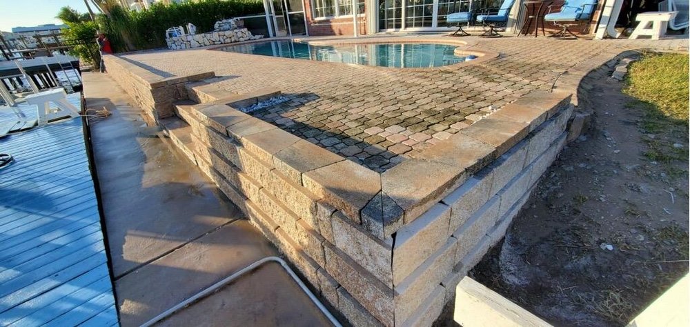 Slide of LG Contractors