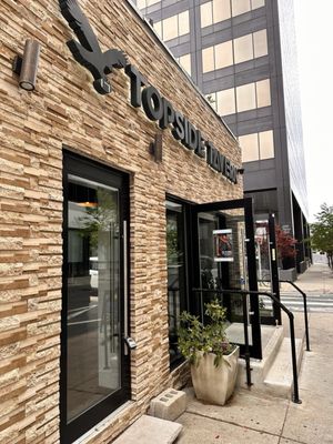 Topside Tavern - American Restaurant & Bar by null