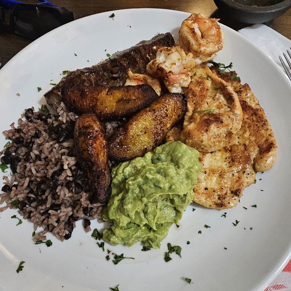 Tios Restaurant And Cantina - Mar y tierra . . .gone! - Mexican Near Me - Patterson, New York Tios Restaurant And Cantina - Mar y tierra . . .gone! - Mexican Near Me - Patterson, New York