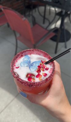 Mike's Food & Spirits by null