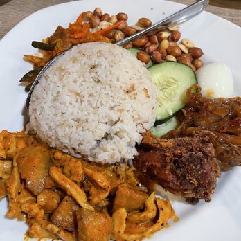 IPOH Garden Malaysian Cuisine - NR07. Nasi Lemak - Malaysian Near Me - Millbrae, California IPOH Garden Malaysian Cuisine - NR07. Nasi Lemak - Malaysian Near Me - Millbrae, California